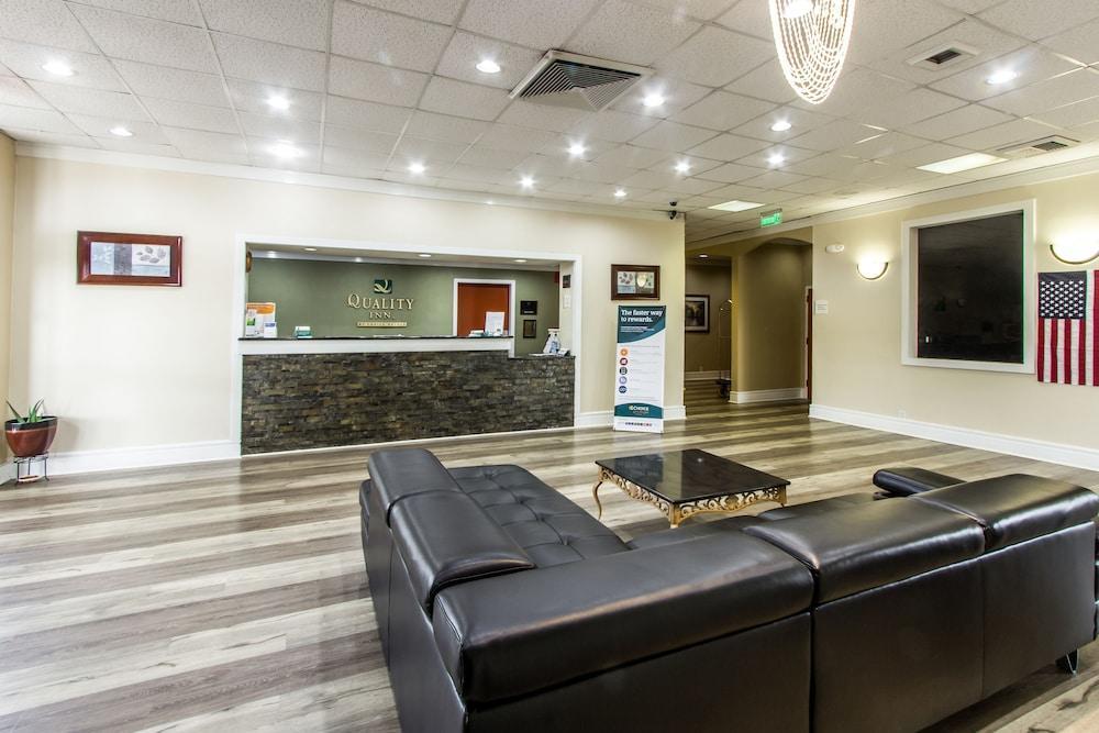 Red Roof Inn & Conference Center מק'קיני מראה חיצוני תמונה