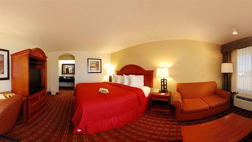 Red Roof Inn & Conference Center מק'קיני מראה חיצוני תמונה