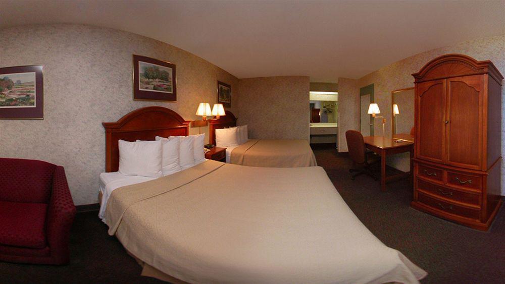 Red Roof Inn & Conference Center מק'קיני מראה חיצוני תמונה